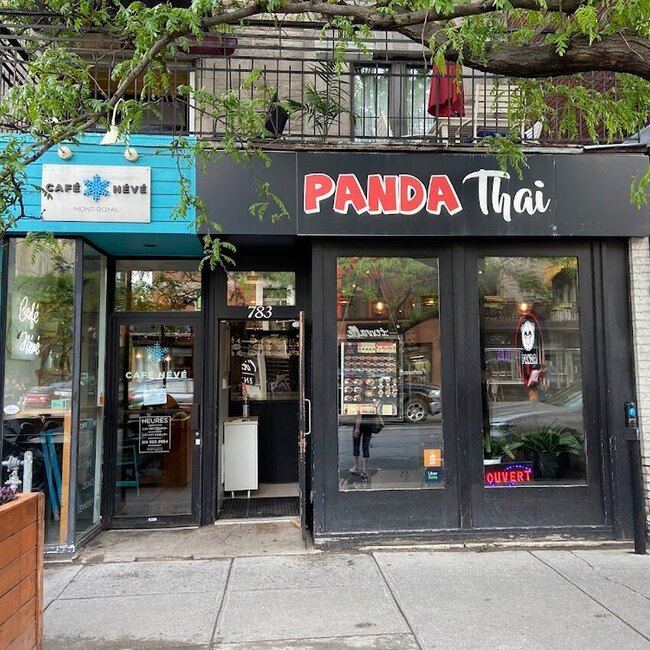 Panda Thai - Restaurants Entr&eacute;e accessible aux fauteuils roulants Ouverts midi Le Plateau-Mont-Royal