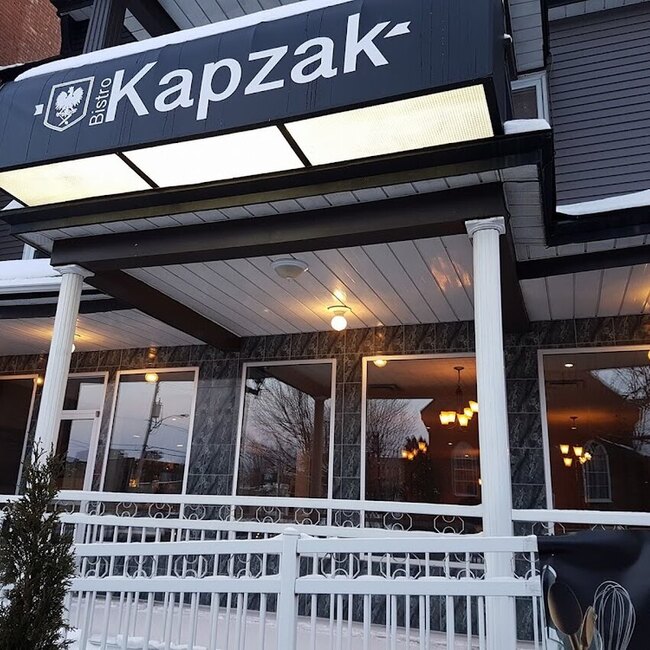 Bistro Kapzak - Granby Good For Groups Restaurants