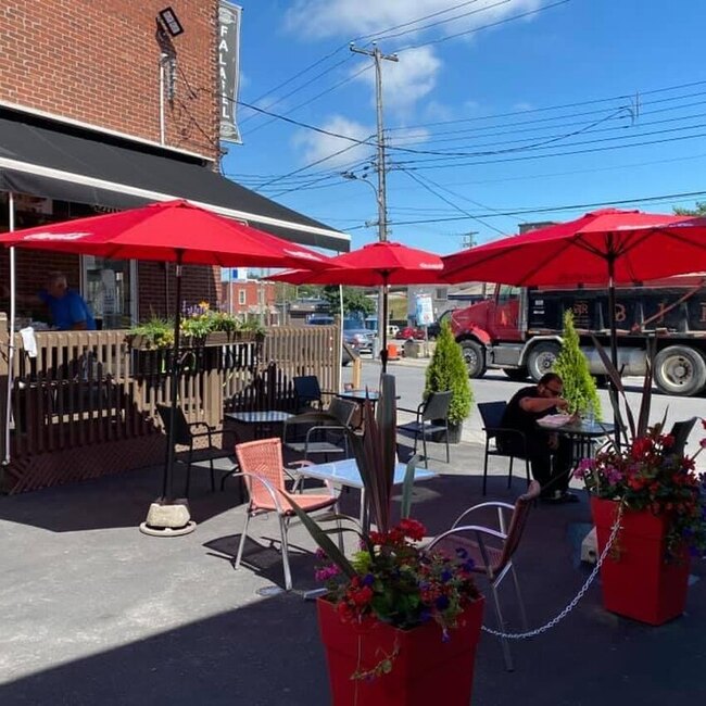 Falafel St-Jacques - Middle Eastern, American, Poutine Restaurants Near: H2V4E4