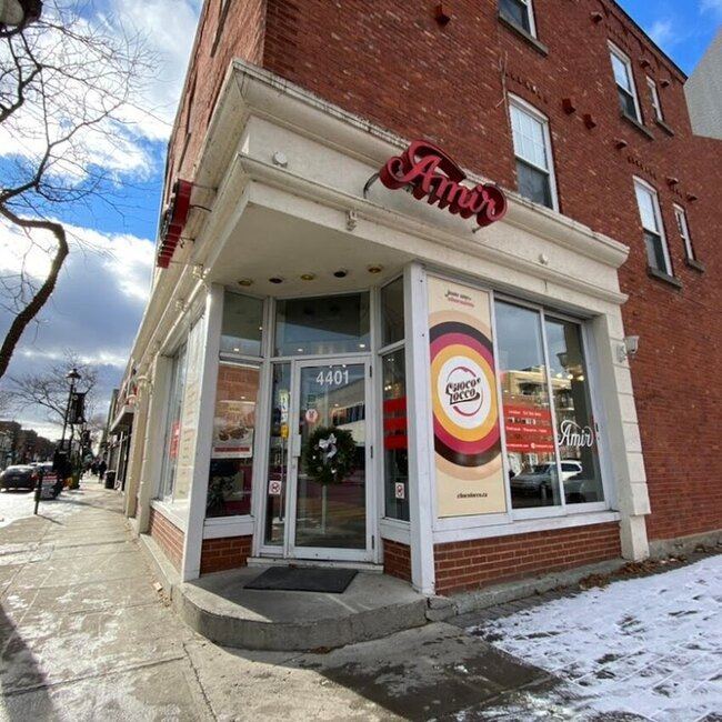 Amir -  Restaurants Near: H4G1H3