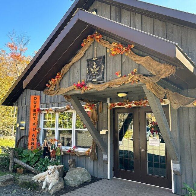 L'&Eacute;rabli&egrave;re aux Quatre Vents - Laurentians (North Shore) Boutique-Counter Open Lunch Restaurants