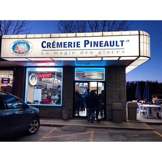 Crémerie Pineault - Restaurants Entrée accessible aux fauteuils roulants de Duvernay