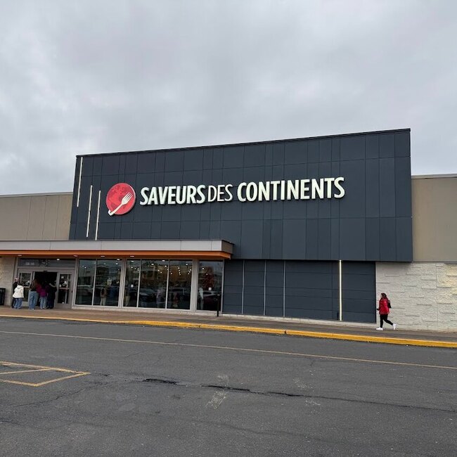 Saveurs des Continents - Restaurants Canadiens Ouverts lundi Montr&eacute;al