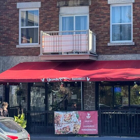 Poulet 3 Pattes -  Restaurants Near: H2A2G4