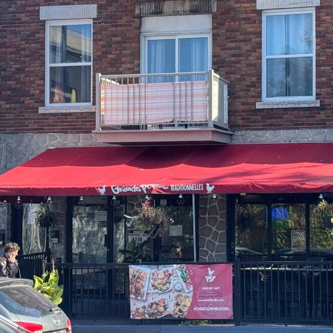 Poulet 3 Pattes - Restaurants Barbecue-BBQs, Cor&eacute;ens pr&egrave;s de: H2E1C8