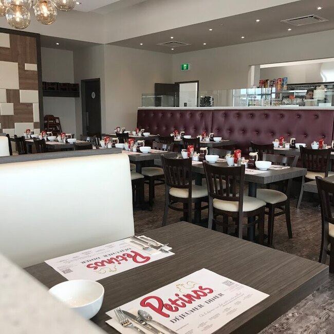 Petinos - Restaurants Brunch près de: J7C3M9