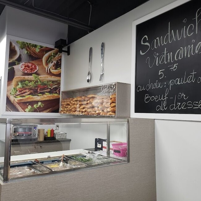 Pho Zui Zui - Restaurants in Dollard-des-Ormeaux