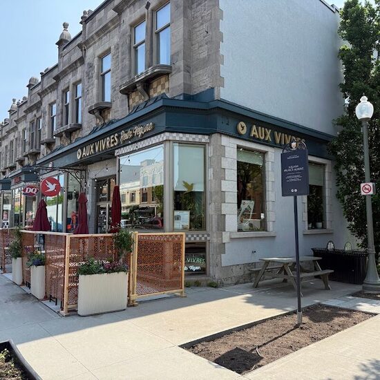 Aux Vivres - Restaurants de Montréal