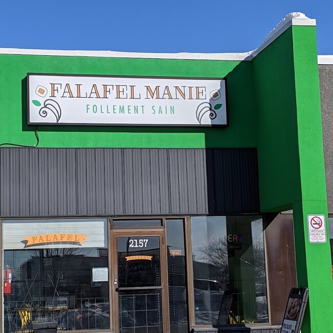 Falafel Manie - Restaurants pr&egrave;s de: H7T0B3