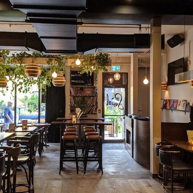 Bar Social Verdun - Restaurants Contemporains/Modernes Montr&eacute;al