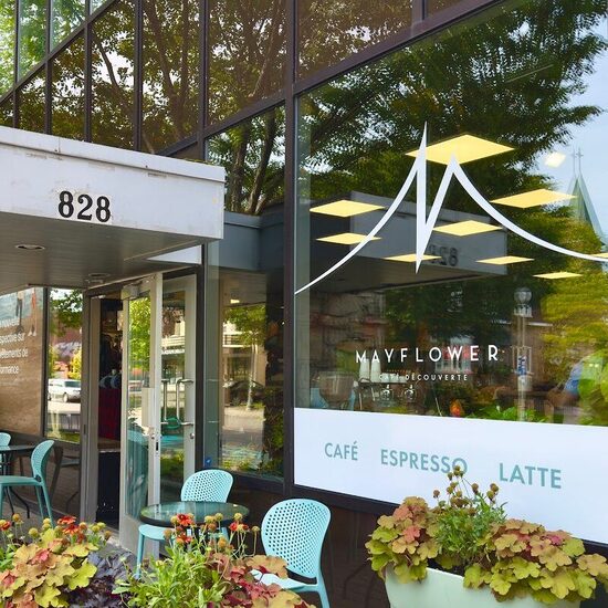 Mayflower - Restaurants Caf&eacute;s, Desserts et Sucreries de Qu&eacute;bec