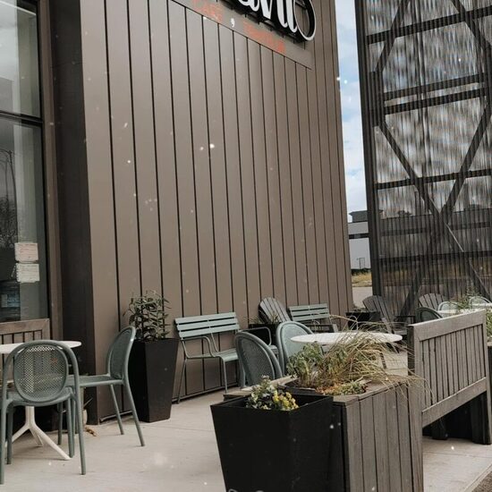 O'Ravito Café Relais - Grill, Italian, Pizza, Salads, Pasta Restaurants in Quebec
