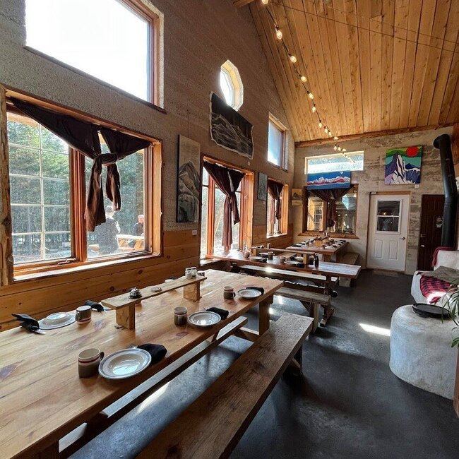 La Cabane &agrave; Tuque - Laurentians (North Shore) Brunch Restaurants