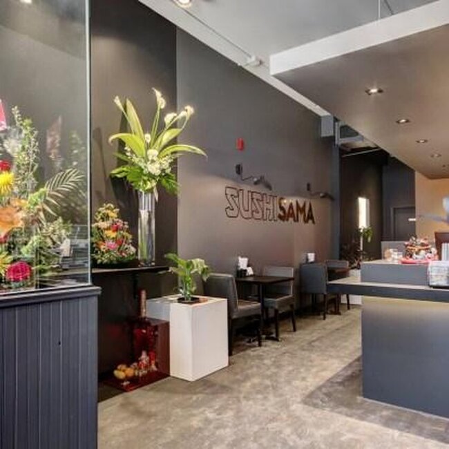 Sushi Sama - Restaurants près de: H3B3A5
