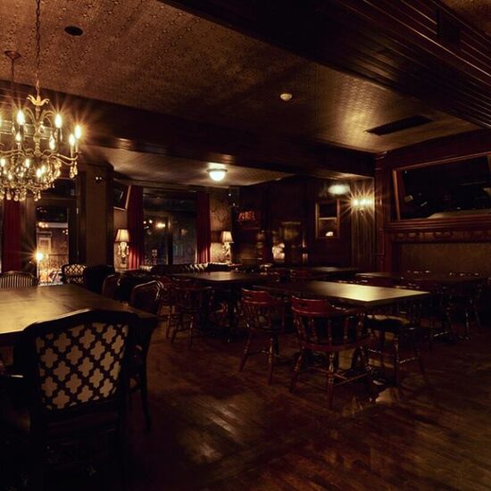 Le Trèfle Taverne Irlandaise - Restaurants de Montréal