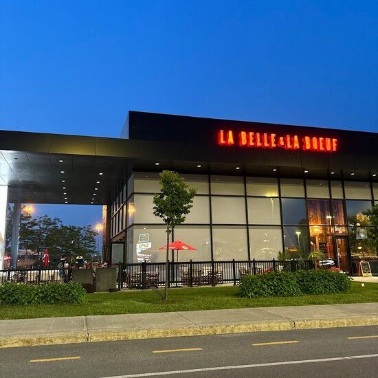 La Belle & La Boeuf - Burger Bar - Restaurants de l'Ouest-de-l'Île