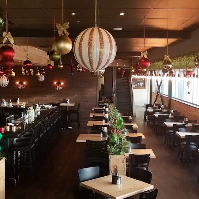 Le White Rabbit - Restaurants in Repentigny