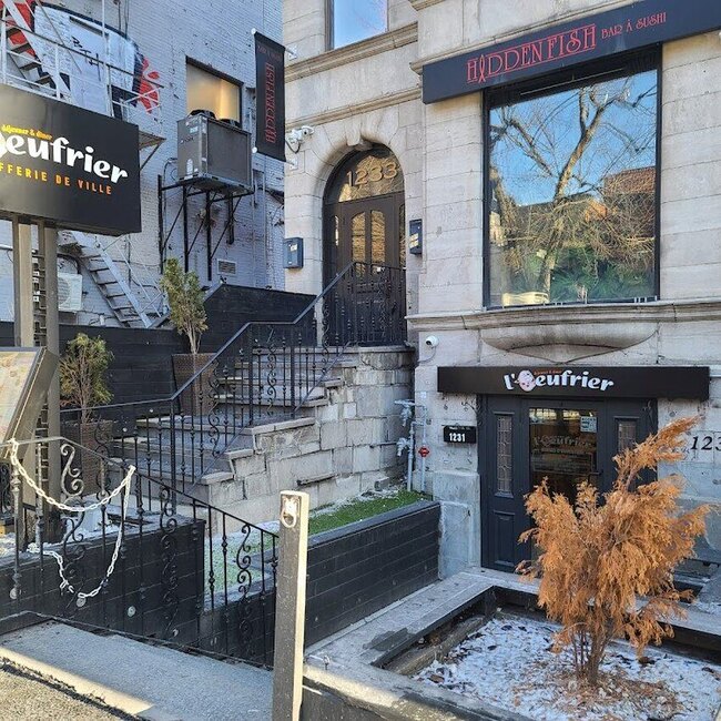 L'Oeufrier - American, Poutine, Fried Chicken Restaurants Near: H3B4E8