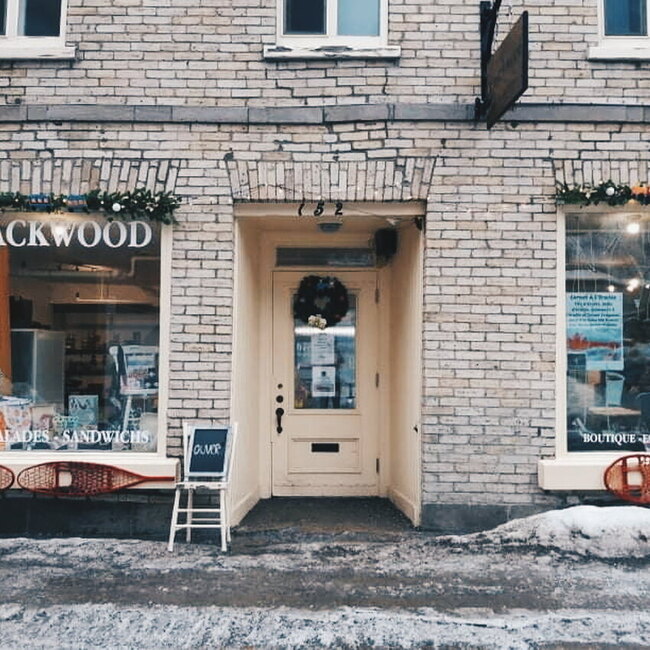 Le Packwood caf&eacute; et boutique - Wood Restaurants in Montreal
