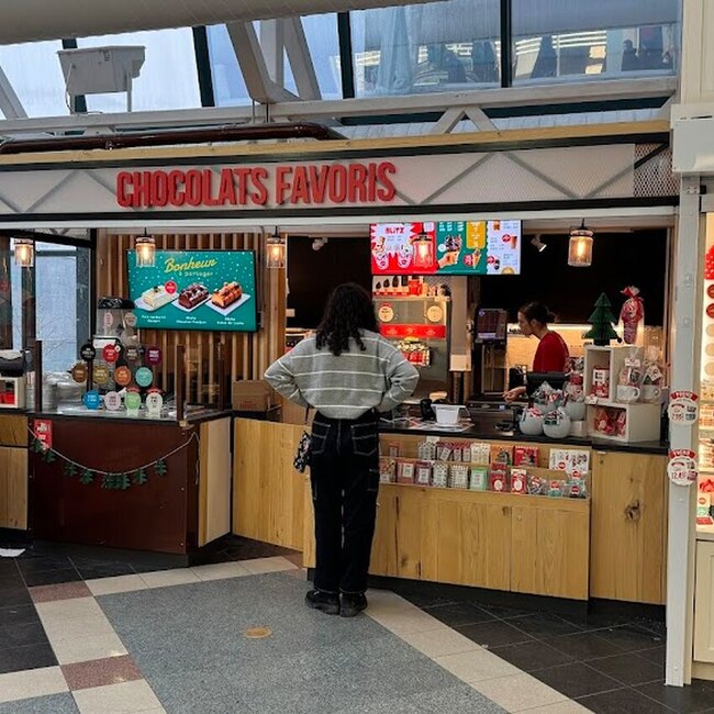 Chocolats Favoris - Tea, Desserts & Sweets Restaurants in Quebec