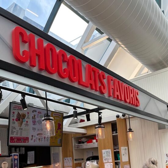 Chocolats Favoris - Restaurants Thématique / Expérience unique de Québec