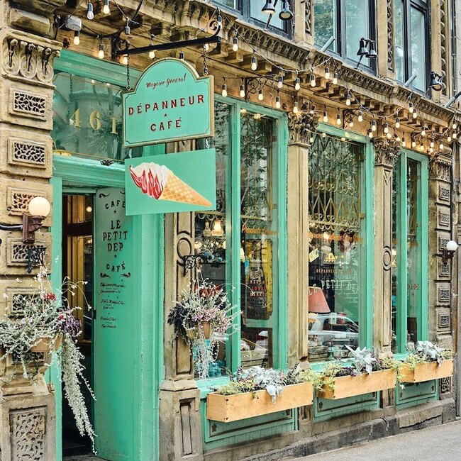 Le Petit Dep - Restaurants Cr&egrave;mes glac&eacute;es pr&egrave;s de: H2L4E9