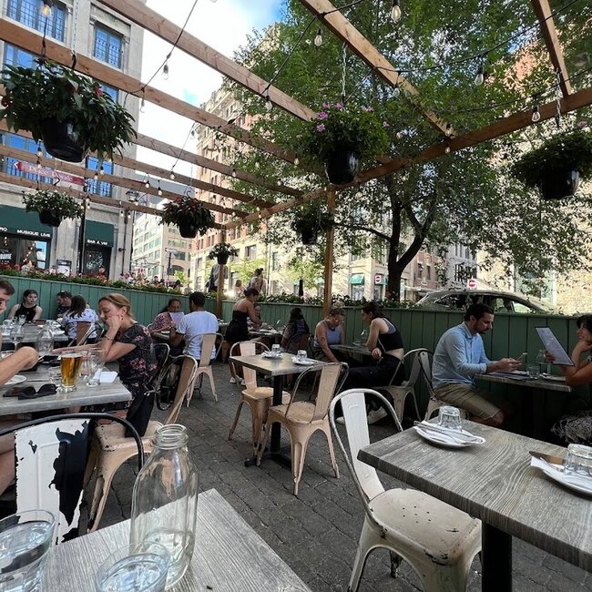 Escondite Montreal Restaurant: Menu, Reviews & Reserve (2026)