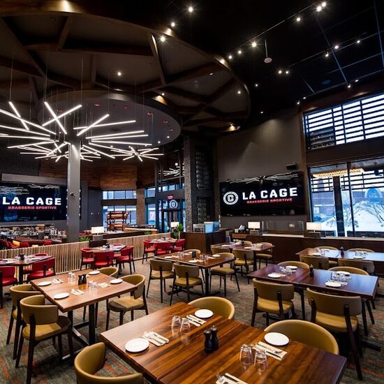 La Cage - Restaurants Poutines, Barbecue-BBQs de Notre-Dame-de-Grâce (NDG)