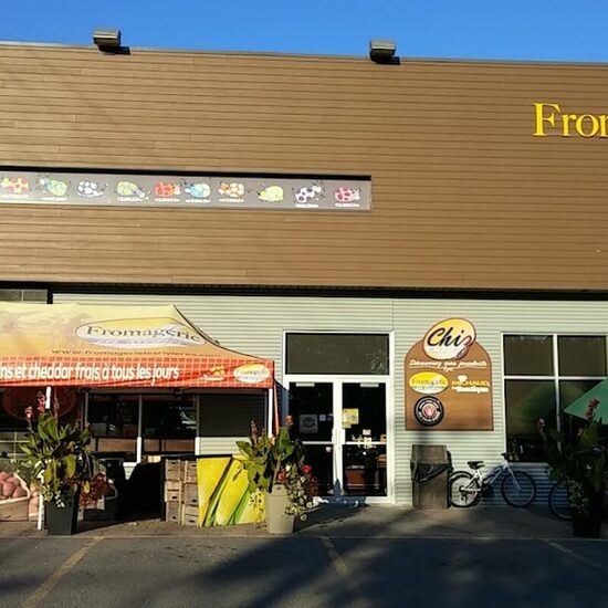 Fromagerie Les Rivières - Burgers, Sandwiches Restaurants in Quebec