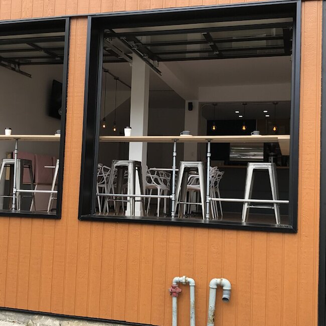 Yo & Co Espresso Bar - Restaurants Ville-&Eacute;mard