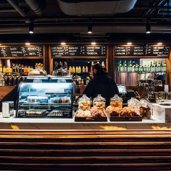 Café Olimpico - Middle Eastern, Cafés Restaurants in Montreal