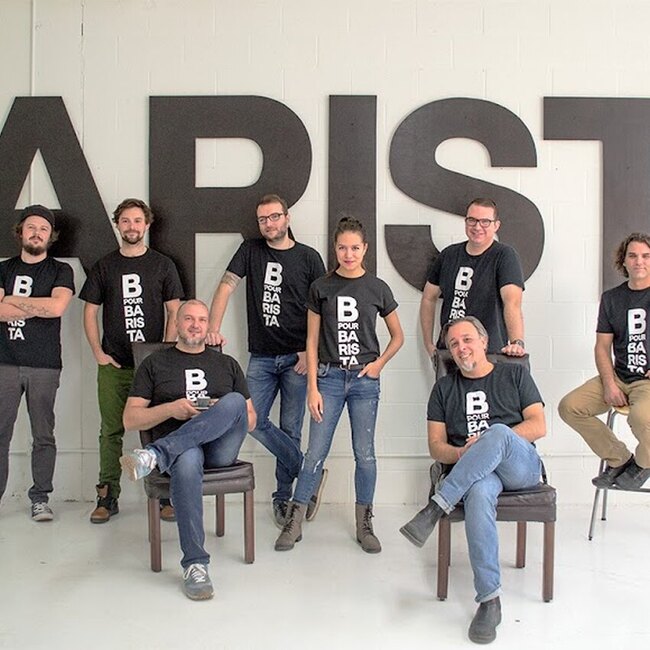 Caf&eacute; Barista -  Restaurants Near: H3L1V8