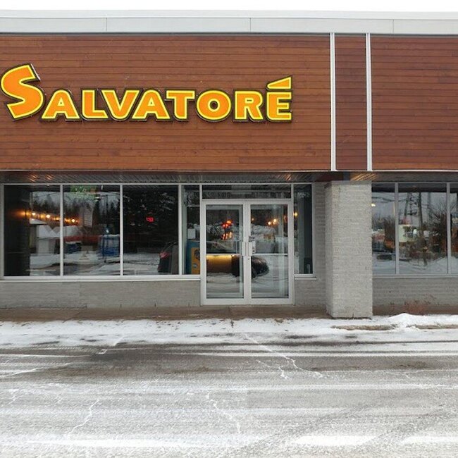 Pizza Salvator&eacute; Restaurant