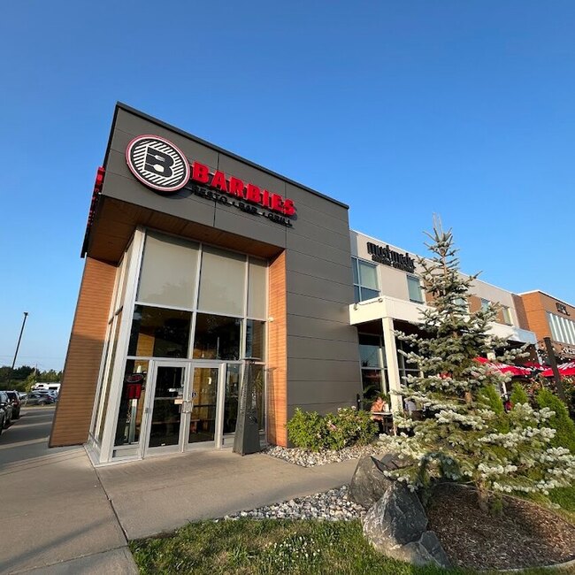 Barbies Resto Bar Grill - Restaurants Barbies-resto-bar-grill &agrave; Montr&eacute;al