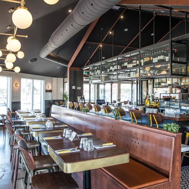 Pizz&eacute;ria NO.900 - Restaurants pr&egrave;s de: J0R1R0