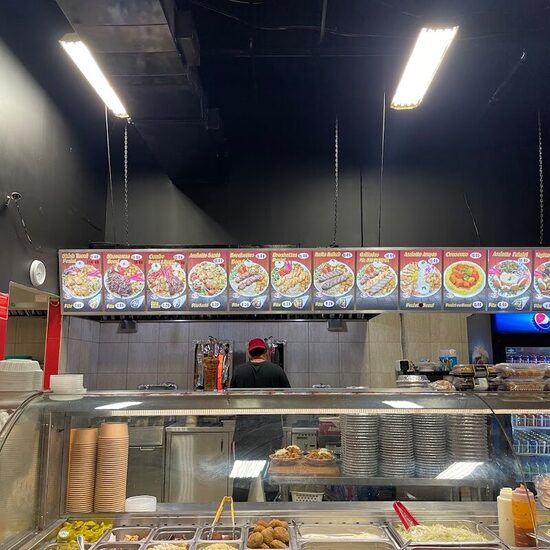 Monsieur shawarma - Restaurants in Montreal
