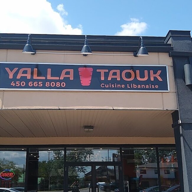 Yalla Taouk - Restaurants pr&egrave;s de: H7E3N2
