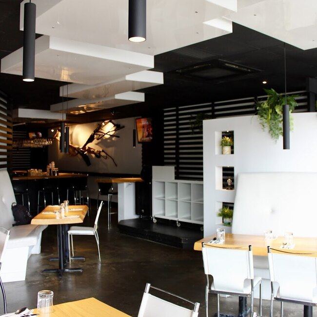 Overflow - Sherbrooke Grill Restaurants