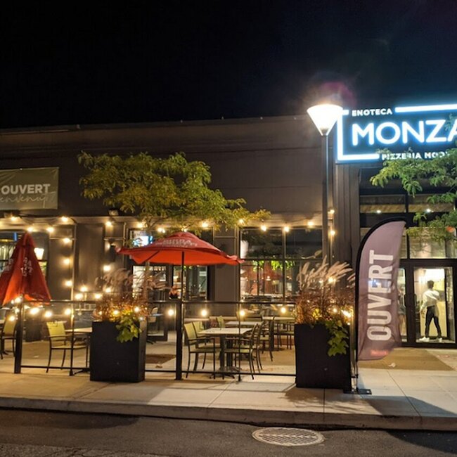Enoteca Monza Pizzeria Moderna - Restaurants pr&egrave;s de: J4Z0P5