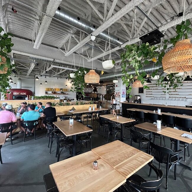 Tolt&egrave;k Brasseur Artisan -  Restaurants Near: J4B5H3