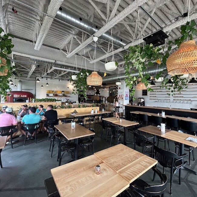 Tolt&egrave;k Brasseur Artisan - Boucherville Takeout Available Restaurants