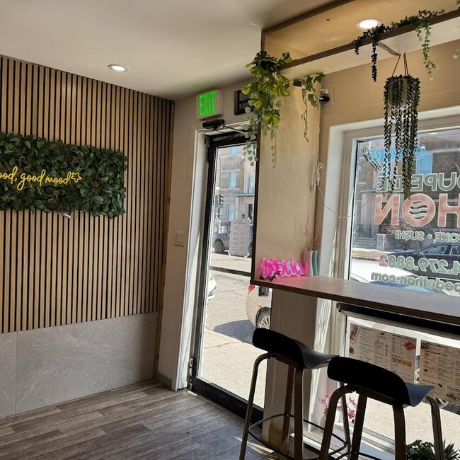 Coupe de Thon Sushi & Poke - Montreal Restaurants