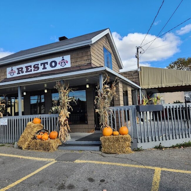 Resto Station 45 - Pub Food Ouverts le matin Montr&eacute;al