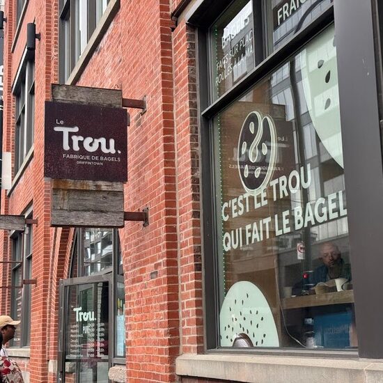 Le Trou - Restaurants in Montreal