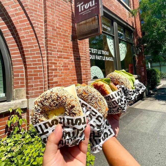 Le Trou - Bagels Restaurants in Montreal