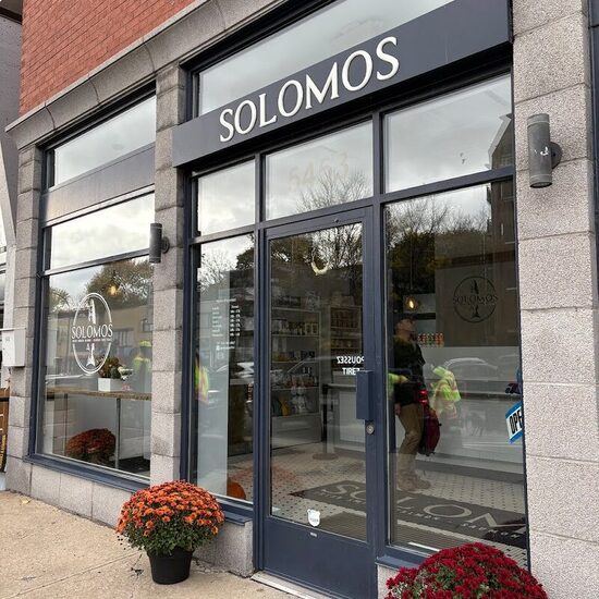 Solomos - Catering Restaurants in Montreal