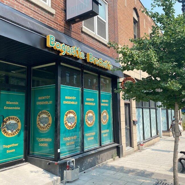 Baguette Brochette - Restaurants Halal Ouverts midi Montr&eacute;al