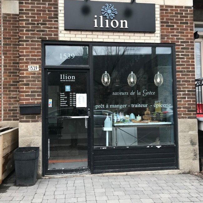 Ilion - Restaurants Grecs, Fish & Chips pr&egrave;s de: H2V4E7