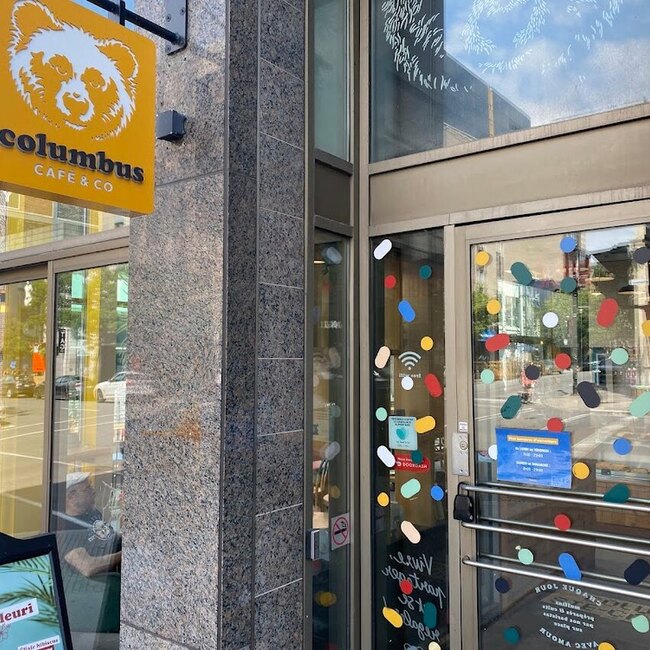 Columbus Caf&eacute; & Co - Brunch Restaurants Near: H3G1H9