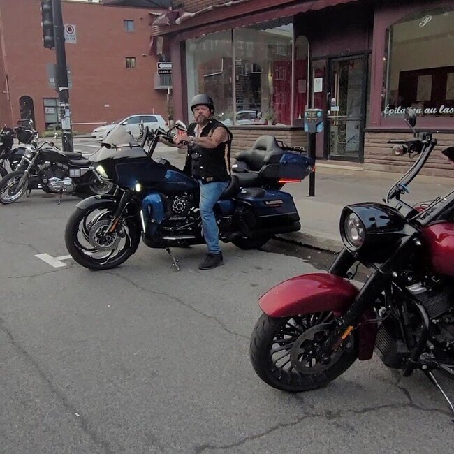 Idle Garage & Coffee -  Restaurants Near: H2R2N8